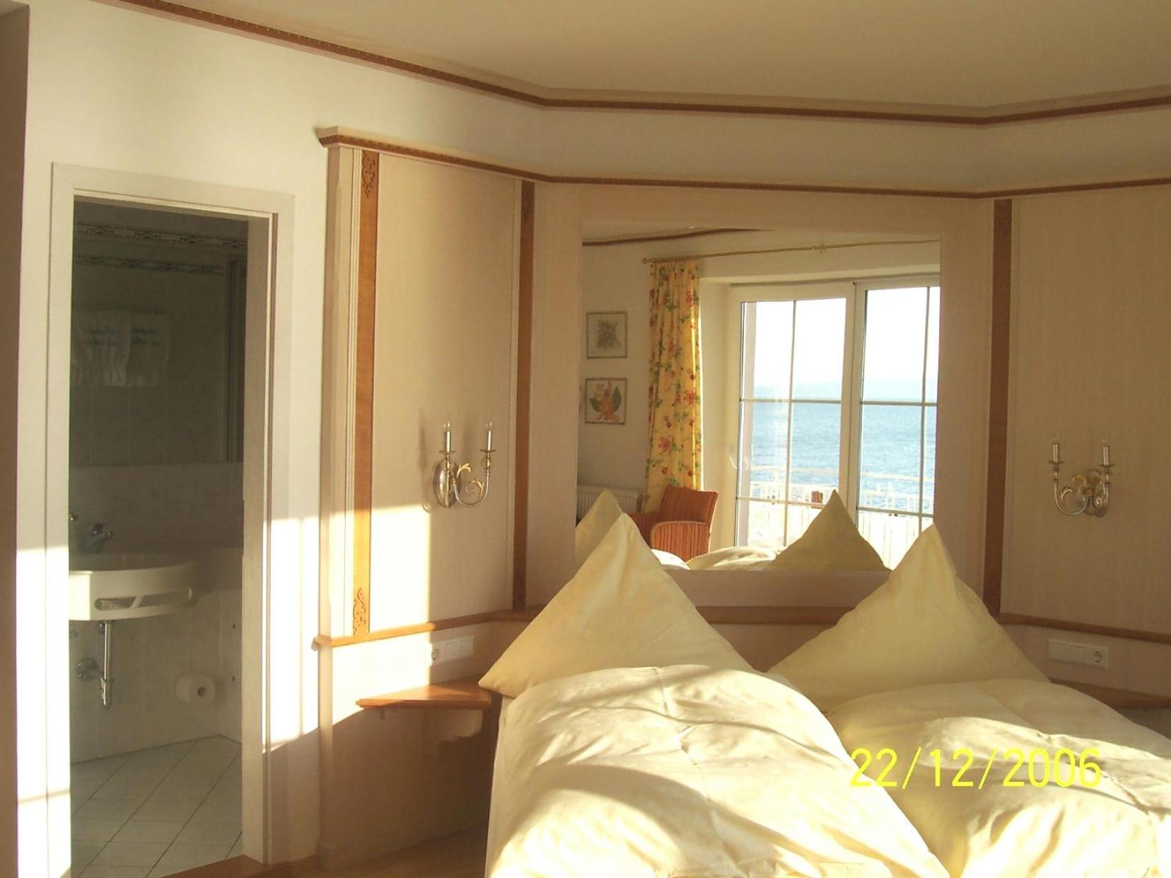 Seehotel Zur Muenz Meersburg Zewnętrze zdjęcie